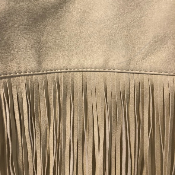 Steve Madden Fringe Bag - Picture 5 of 5